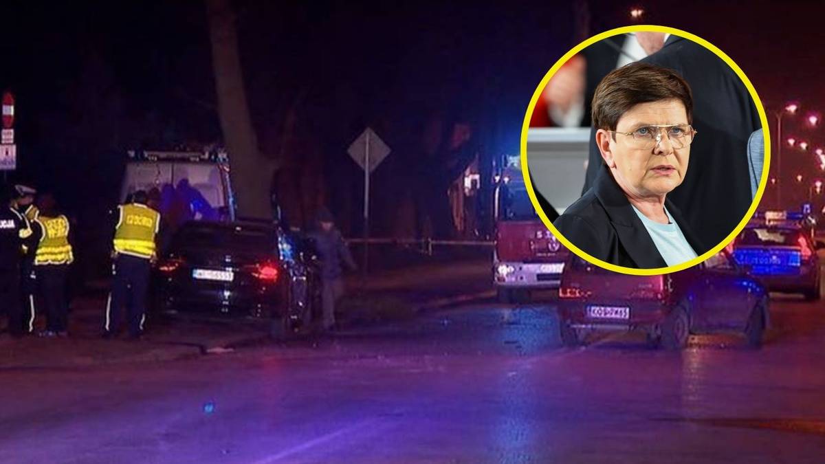 Zdjęcie przedstawia nocną scenę wypadku drogowego z udziałem kilku samochod&oacute;w, w tym pojazdu rządowego, na skrzyżowaniu ulic. W prawym g&oacute;rnym rogu znajduje się wklejone zdjęcie byłej premier Beaty Szydło.
