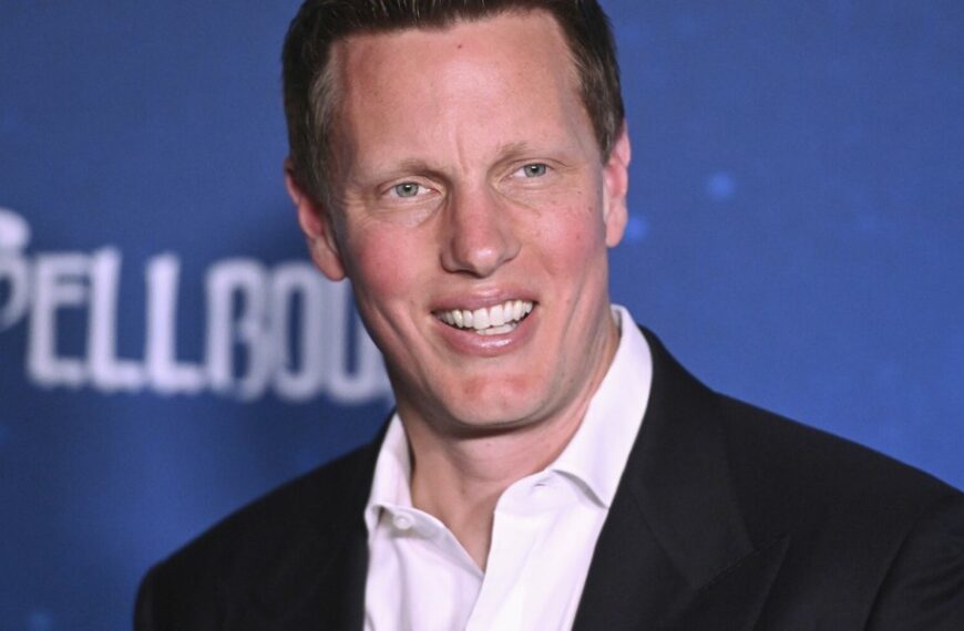 Kto jest właścicielem TVN? Wkrótce. Kim jest David Ellison?