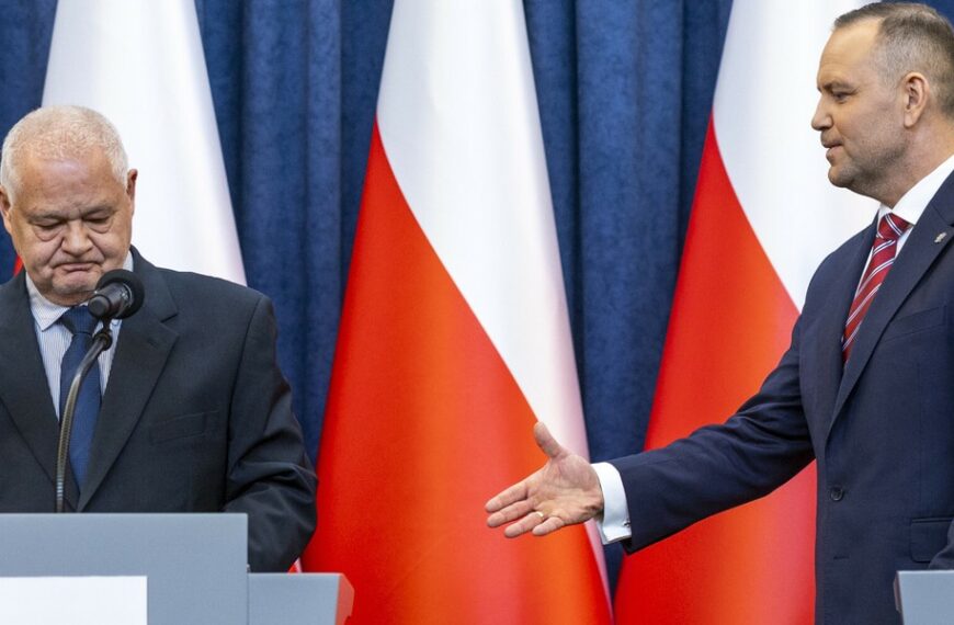 Zero składek ZUS budzi obawy specjalistów. “Niezwykle niebezpieczne i z pewnością ma swoje konsekwencje”