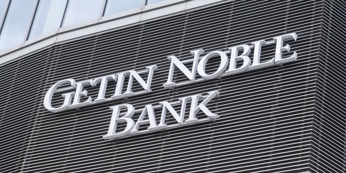 Szyld Getin Noble Bank