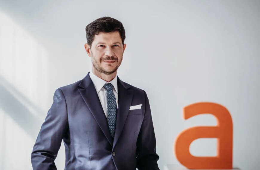 Allegro kwitnie wbrew rywalizacji. Ponad 20 mln klientów&hellip;