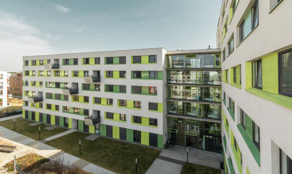 Rozległy projekt renowacji domów studenckich. Kompletna modernizacja w ciągu 5 lat.