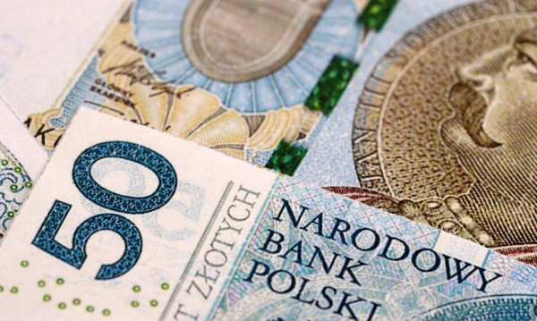 Złoty w potrzasku. Kurs franka bliski szczytu.