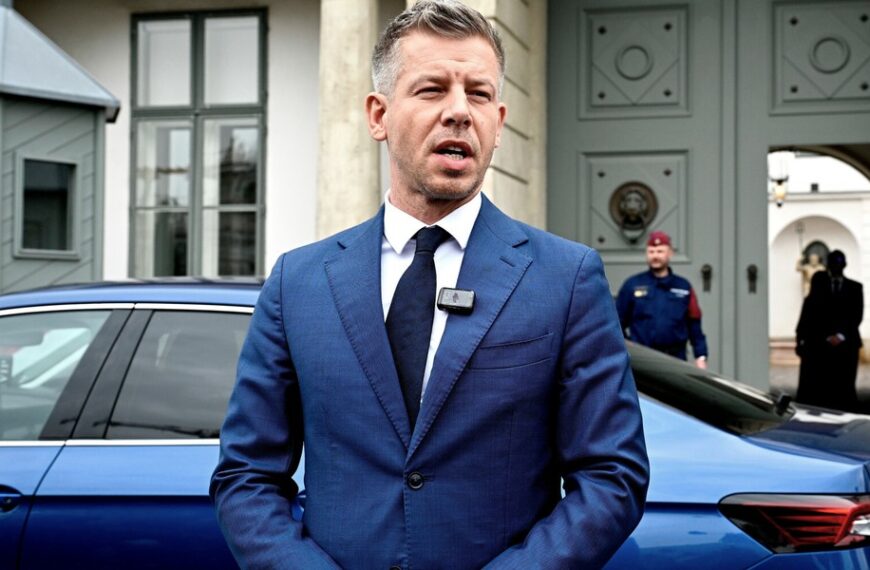 Magyar zwrotnicą dla Węgier. TISZA za euro.