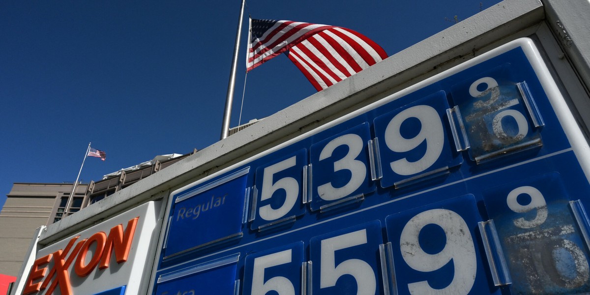 Stacja benzynowa w Waszyngtonie 7 kwietnia