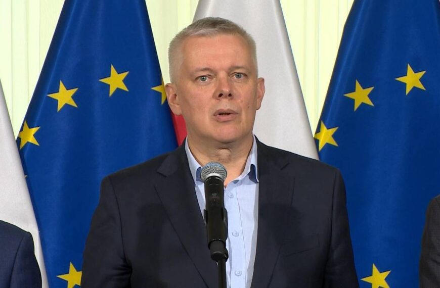 “Z wdzięcznością i nadzieją” – odpowiedź Tomasza Siemoniaka na posunięcie prezydenta.