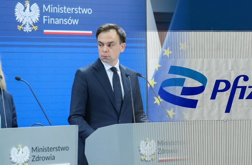 Decyzja w procesie szczepionkowym. Stanowisko firmy Pfizer.