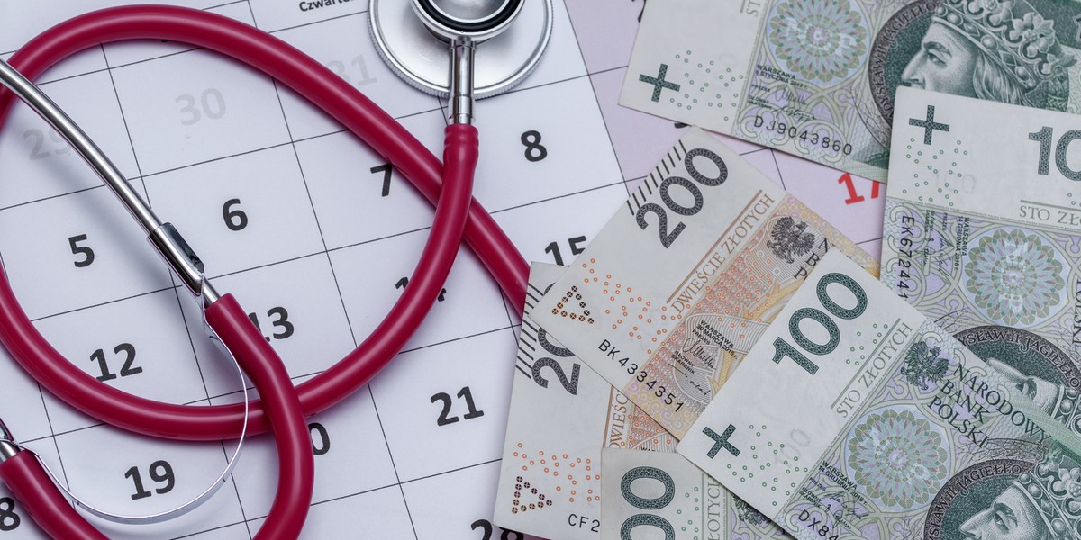 Dziura w finansach NFZ wymaga działań systemowych. Jest projekt zmian