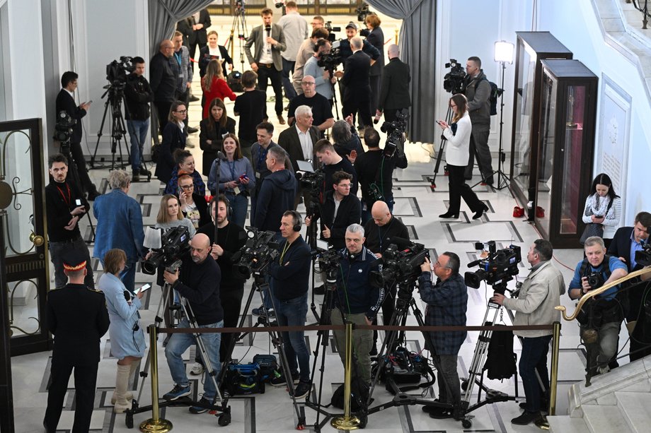 Dziennikarze nie zostali wpuszczeni do Sali Kolumnowej Sejmu.