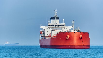 Ropa znów płynie przez cieśninę Ormuz. Tankowce ruszyły