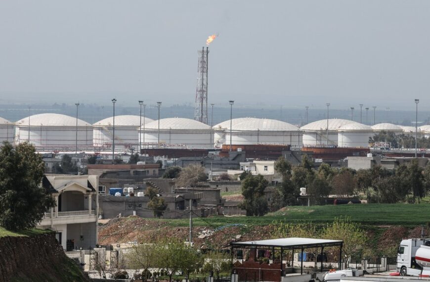 Irańskie napięcia stymulują popyt na PV. Skokowy wzrost obrotów.