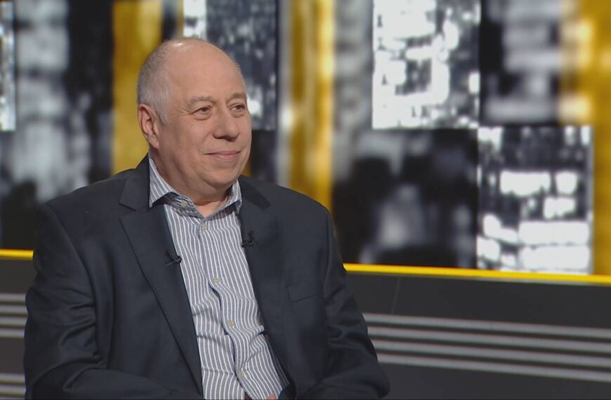 Młodszy klon Orbána. Polski autor o Magyarze.