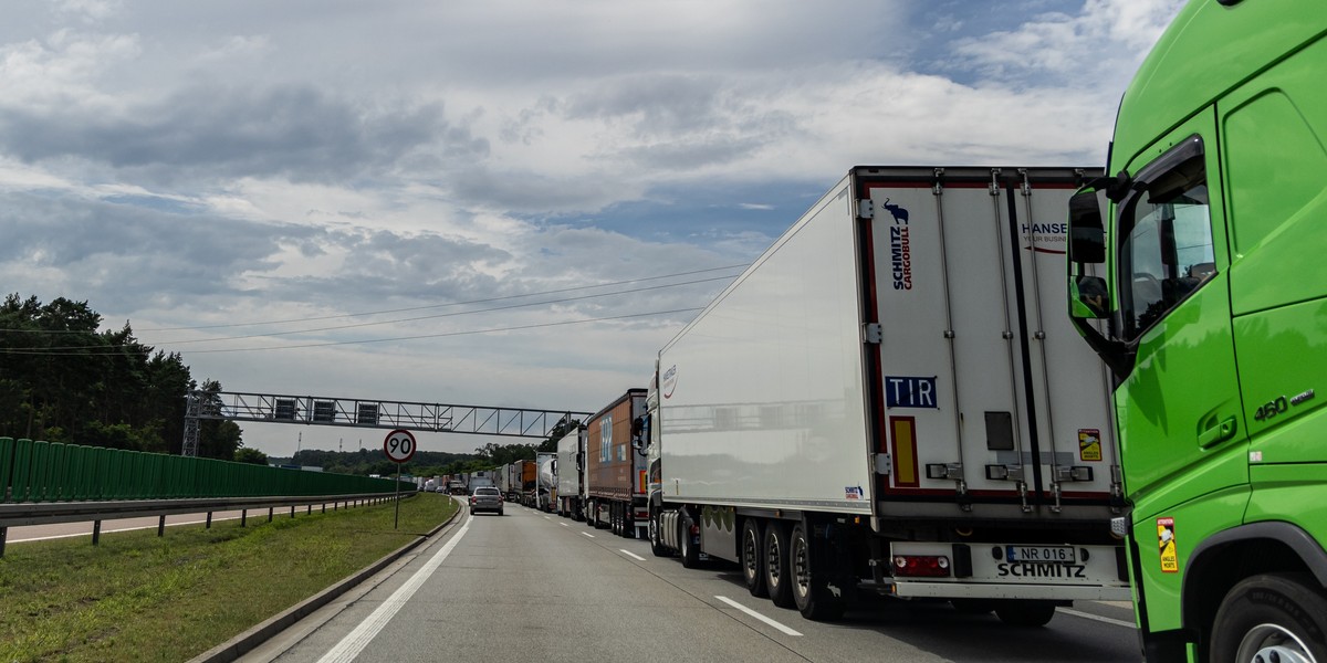 Niemcy ujawniają statystyki wymiany handlowej z Polską. Stolica bije globalnego giganta.