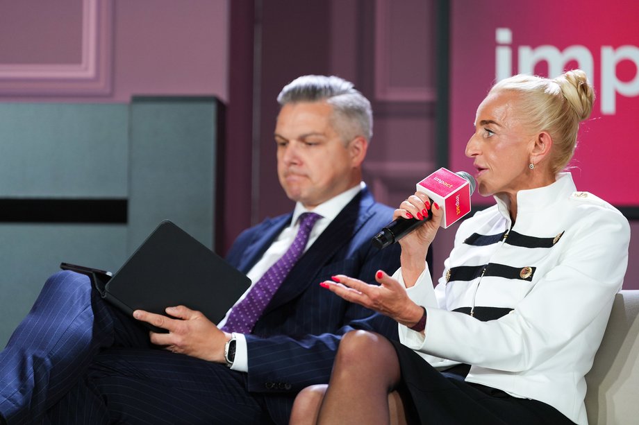 Środki publiczne powinny uruchamiać także kapitał prywatny i w Polsce to potrafimy, czego przykładem jest transformacja energetyczna — podkreślała Marta Postuła, wiceprezes zarządu Banku Gospodarstwa Krajowego