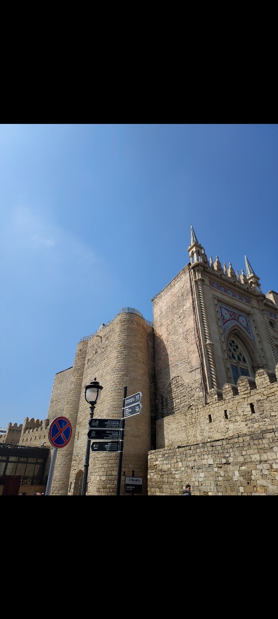 W Baku czuć też historię
