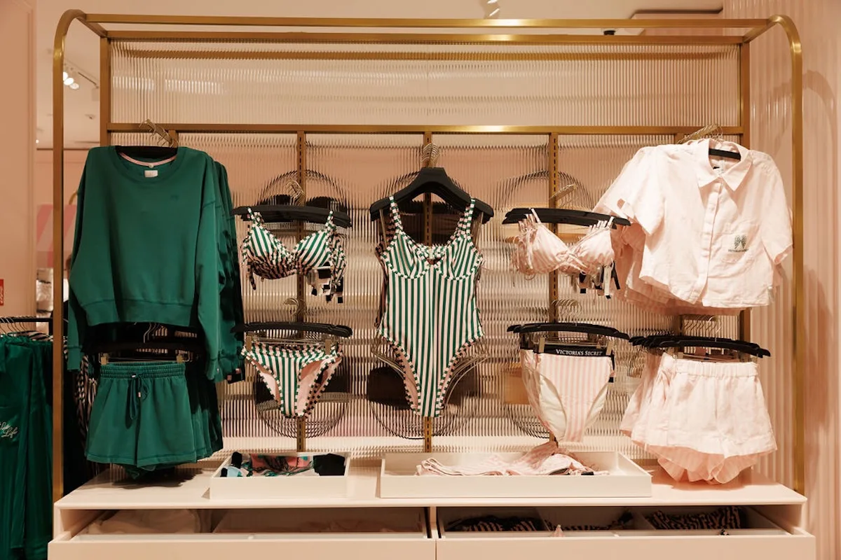Wnętrze nowego sklepu Victoria’s Secret w Warszawie w Złotych Tarasach. 