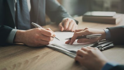 Ugoda podatkowa po polsku. Eksperci ostrzegają: to iluzja kompromisu