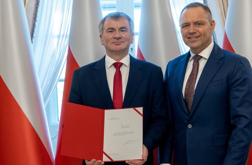 Karol Nawrocki w ogniu krytyki. Powodem sprawa Zbigniewa&hellip;