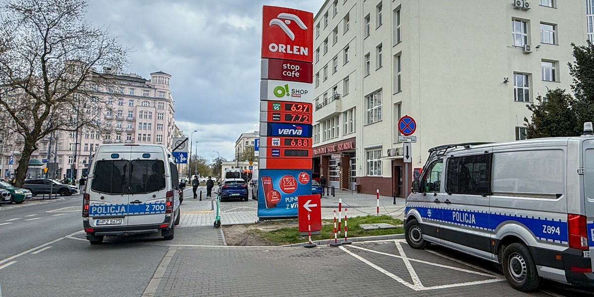 Stacja Orlen w Warszawie przy ul. Polnej