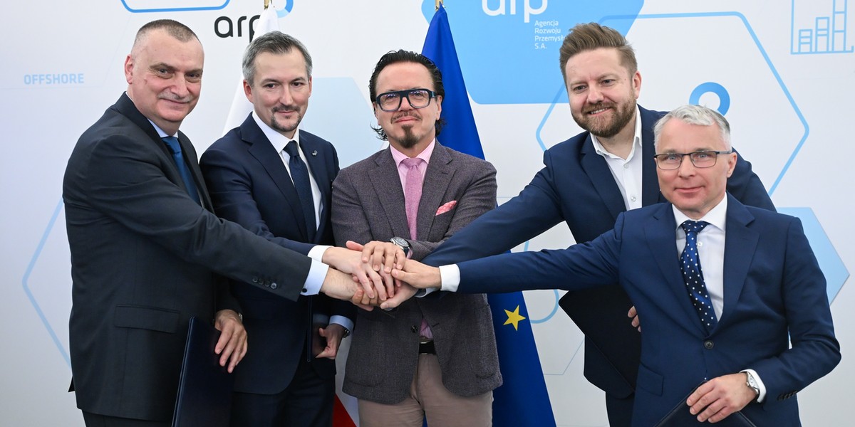 Uroczystość podpisania listów intencyjnych w sprawie wykorzystania pierwszego polskiego kablowca dla morskich farm wiatrowych
