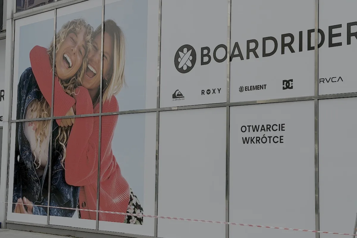 Boardriders - nowy salon przy Marszałkowskiej w Warszawie (Wars Sawa Junior) stanie w miejscu sklepu C&A.