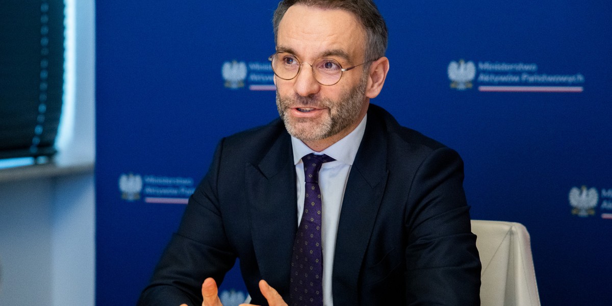 Dyrektor generalny ministerstwa aktywów państwowych Przemysław Ciszak ujawnia szczegóły w sprawie promocji local content 