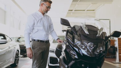 Motocykl w firmie? Zobacz, czy odliczysz VAT. Nowa interpretacja 