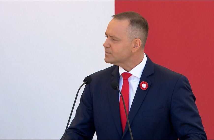 “To nie może trwać”. Prezydent pragnie rewizji ustawy zasadniczej, wyjaśnia powody.