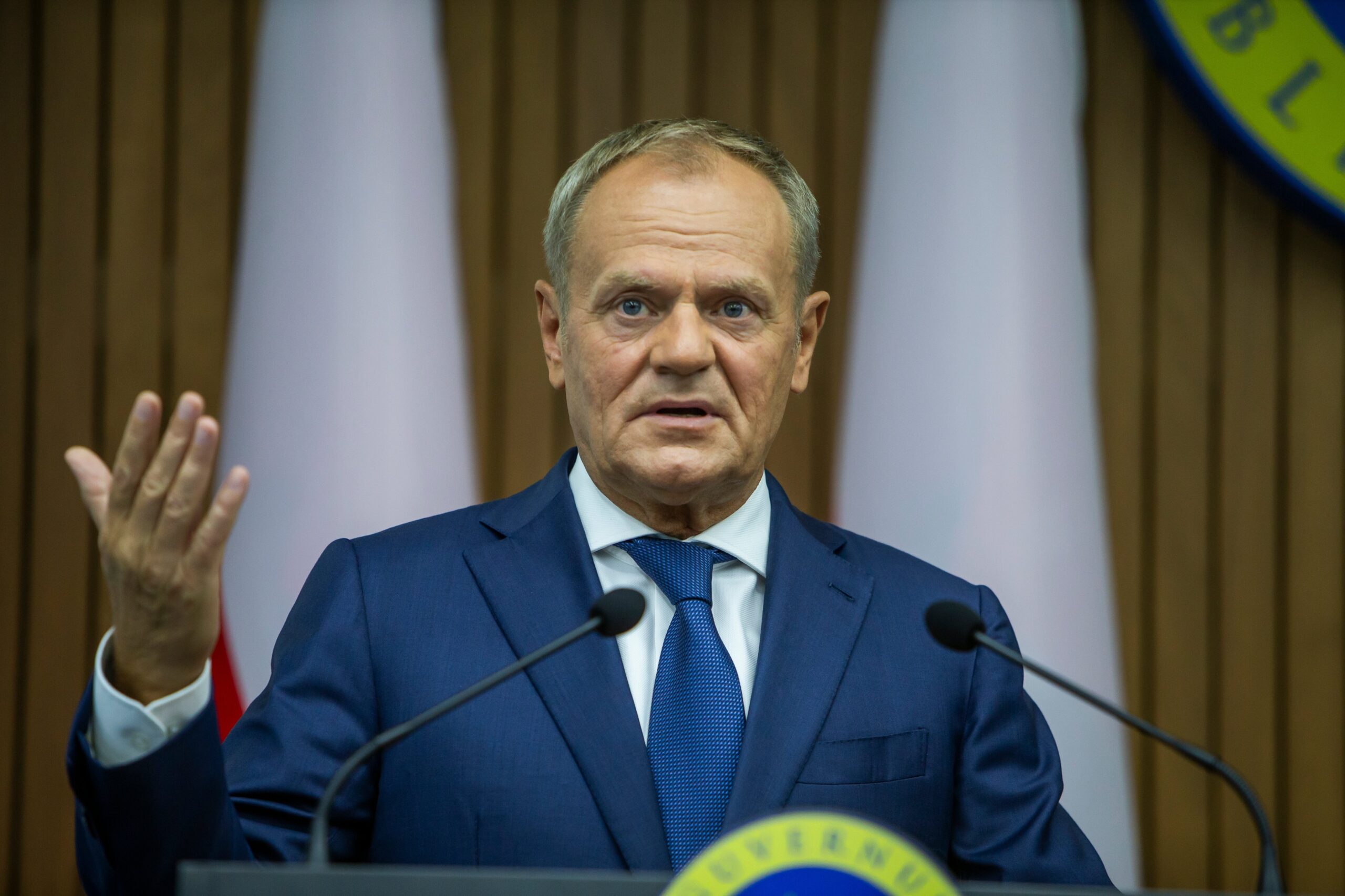 Prognozowana płaca minimalna w 2027: 4860,47 zł.