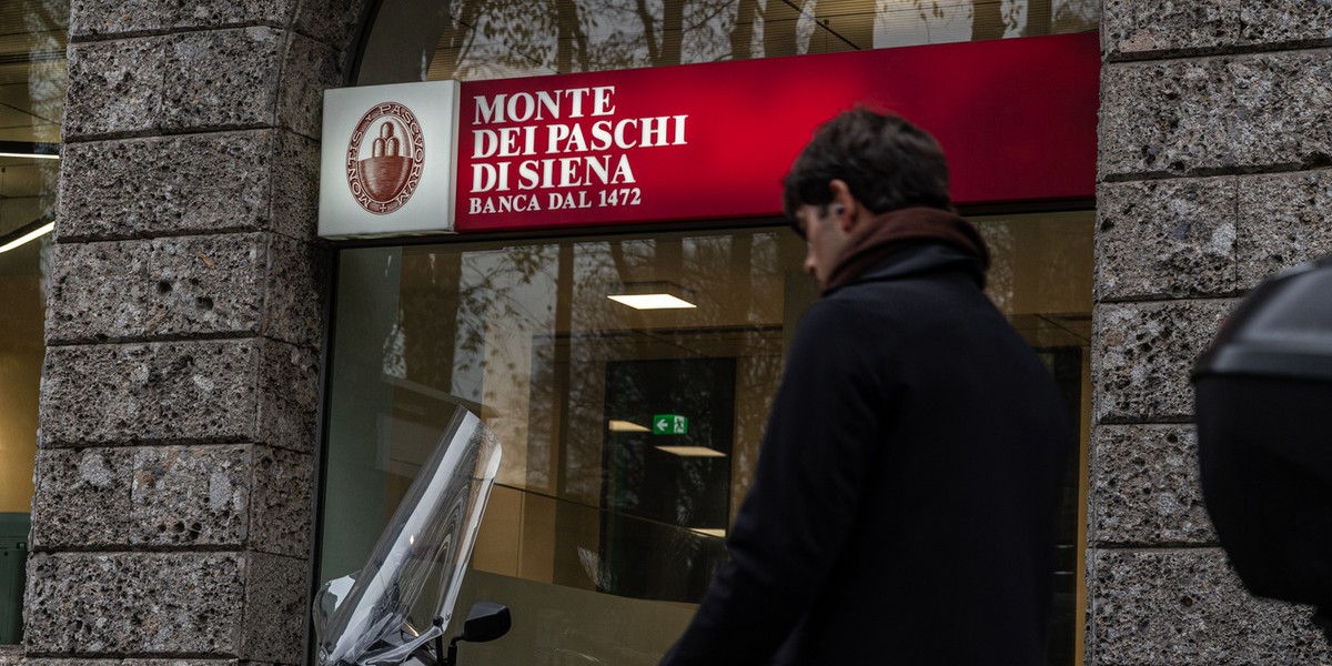 Biuro Monte dei Paschi di Siena (MPS) w Mediolanie