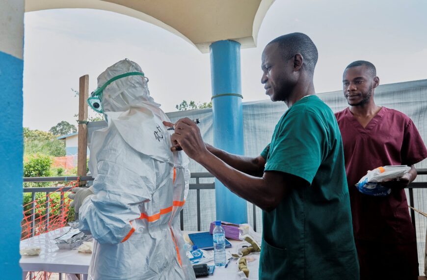 Wirus Ebola a wypoczynek w Afryce. Na co zwracać uwagę? Wyjaśnienia Głównego&hellip;
