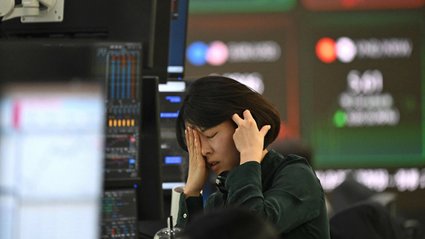 "Czarny Poniedziałek" w Azji. Oto co wywołało spiralę spadków