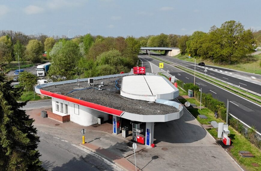 Wyjątkowa stacja paliw na Pomorzu. Decyzja podjęta przez urzędników ze Szczecina.