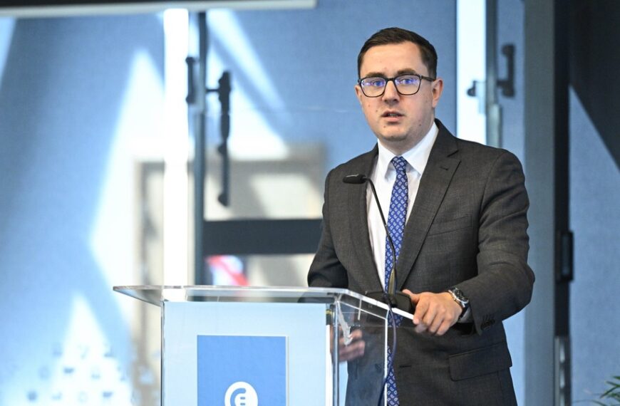 Energia elektryczna i gaz na rynku giełdowym. Miłosz Motyka zdradza, kiedy zapadną ustalenia