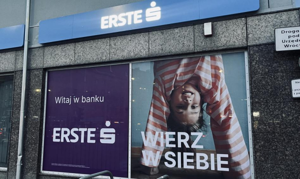 Zestaw 3 profitów od Erste. Do 1000 PLN nagrody gotówkowej i 4,50% na większe depozyty.