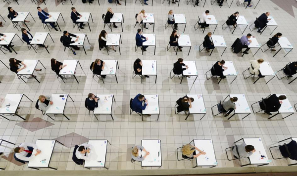 Dane resortu dotyczące egzaminów prawniczych. Jedno zadanie stanowiło wyzwanie.