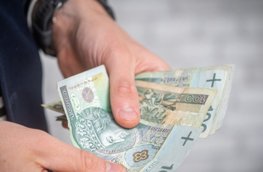 Podwyżki pensji minimalnej dla pracowników służby zdrowia. Największe…