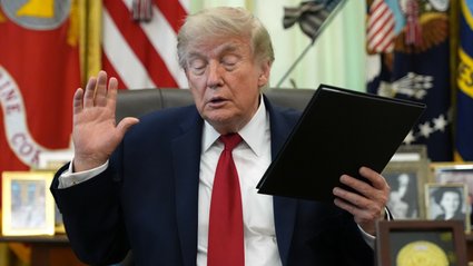 Donald Trump zarobił fortunę dzięki kryptowalutom i memecoinom. Właśnie ujawnił kwoty